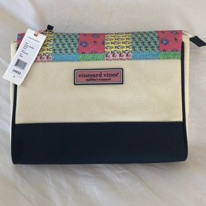 Vineyard Vines Clutch/Pouch